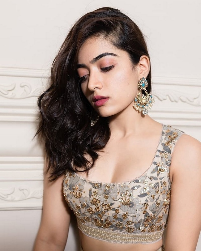 Rashmika Mandanna Latest Pics of Instagram